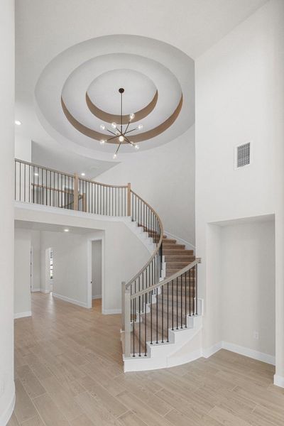 Spacious, unfurnished interior of a new home in Nolina, Georgetown (Image 17).