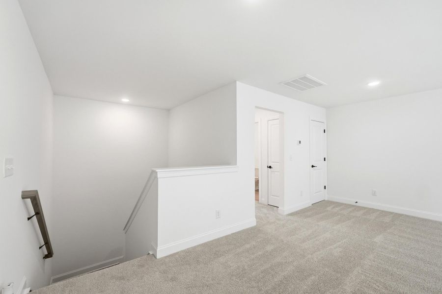 Spacious, unfurnished interior of a new home in Waterford Commons, Rock Hill (Image 24). Spacious, unfurnished interior of a new home in Waterford Commons, Rock Hill (Image 24).