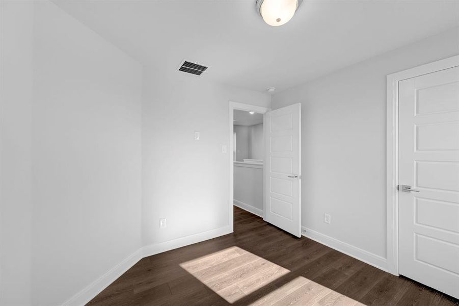 Spacious, unfurnished interior of a new home in Painted Tree Woodland West – Cottages, McKinney (Image 36).