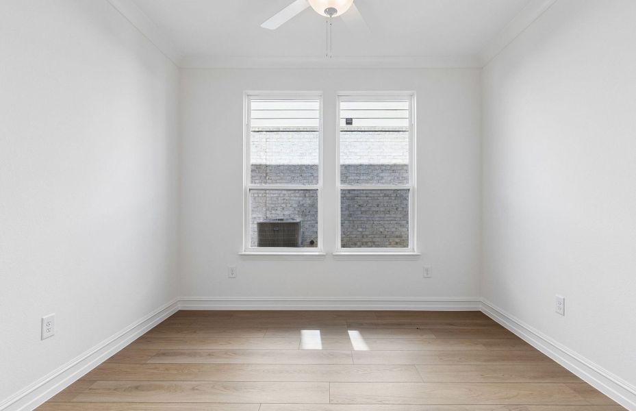 Spacious, unfurnished interior of a new home in Ribbonwood, Aubrey (Image 14).