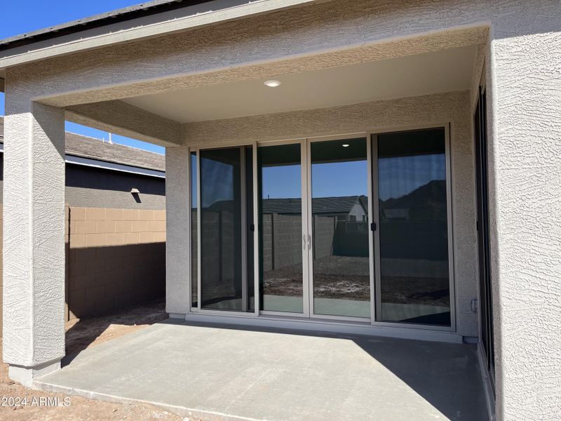 013 Covered Patio