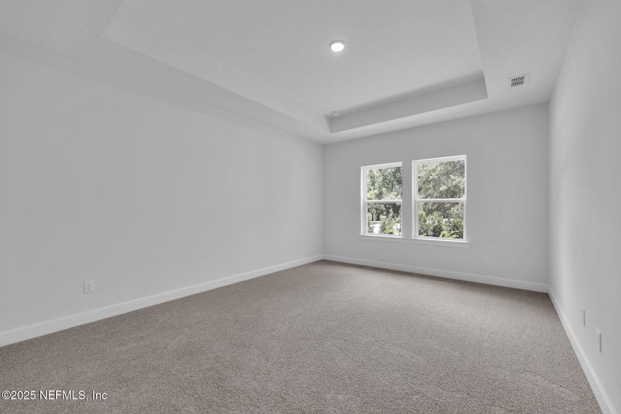 Spacious, unfurnished interior of a new home in Creighton Pointe, Fleming Island (Image 38).