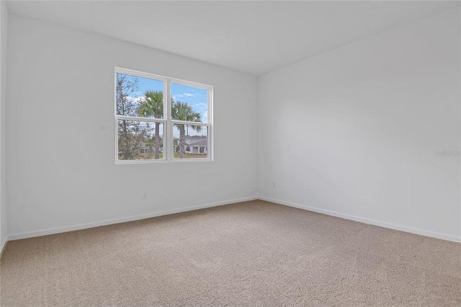 Spacious, unfurnished interior of a new home in Seasons at Grandview Gardens, Deland (Image 17).