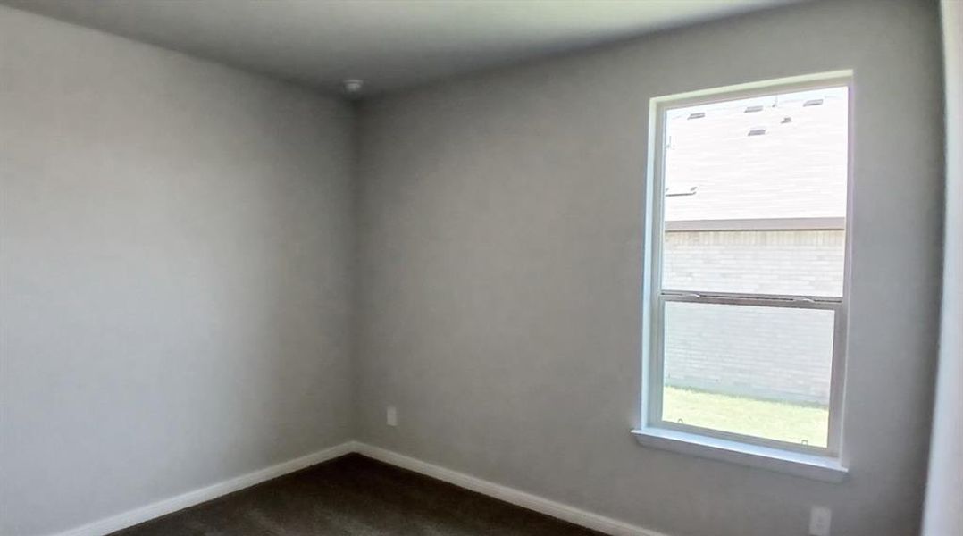 Spacious, unfurnished interior of a new home in The Canyons, Keene (Image 7).