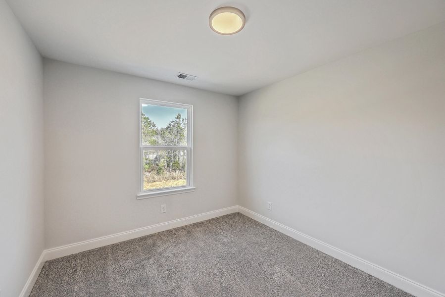 Spacious, unfurnished interior of a new home in , Holly Hill (Image 16).