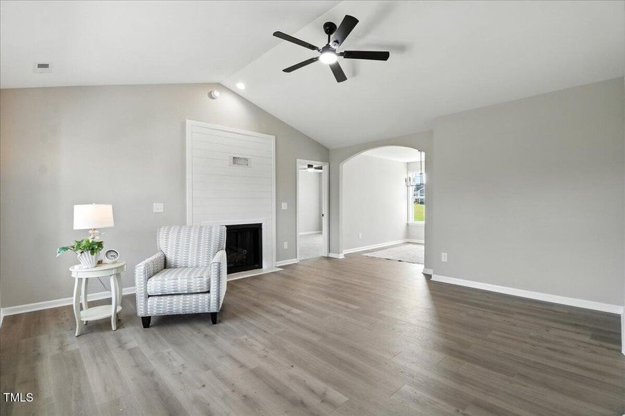 07-73 Grace Pond Ave-7 07-73 Grace Pond Ave-7