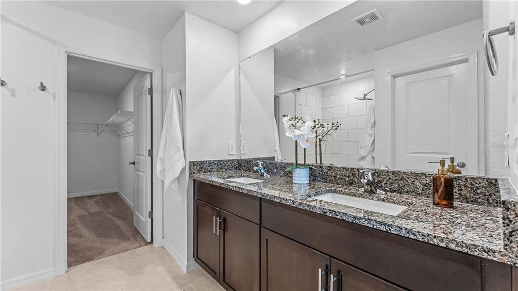 Furnished interior view inside a new home in Wind Meadows South, Bartow (Image 39).