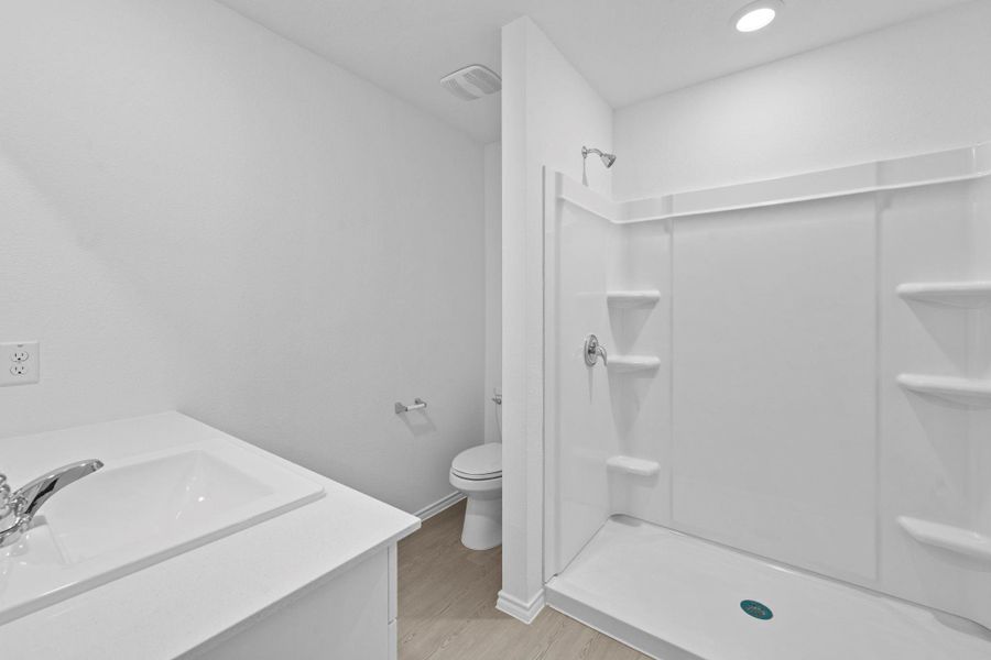 Furnished interior view inside a new home in Clayton Ranch, Copperas Cove (Image 5).