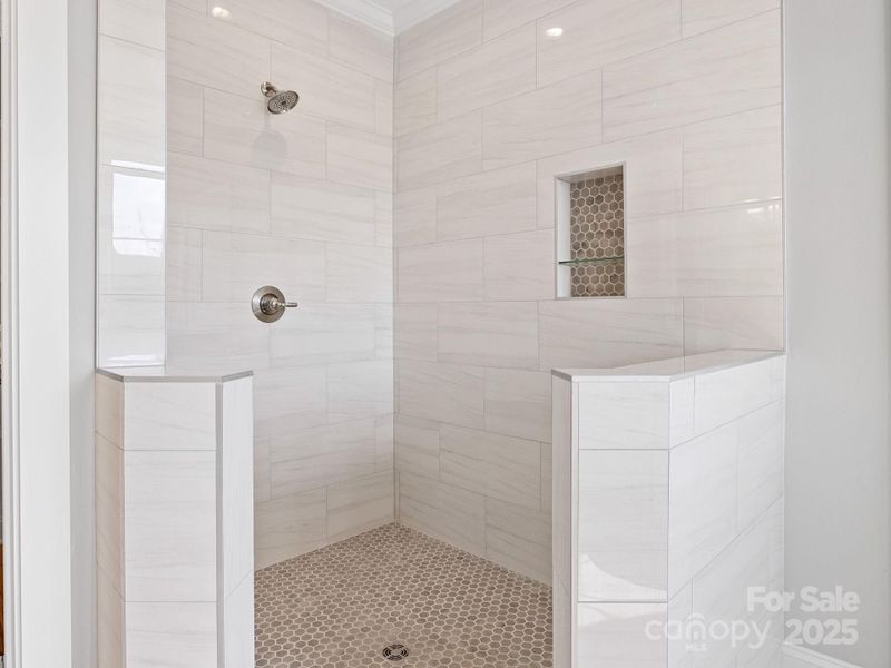 Image 32 of a home in . Image 32 of a home in .