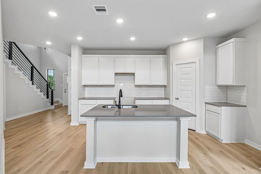 Furnished interior view inside a new home in Granger Pines, Conroe (Image 10).