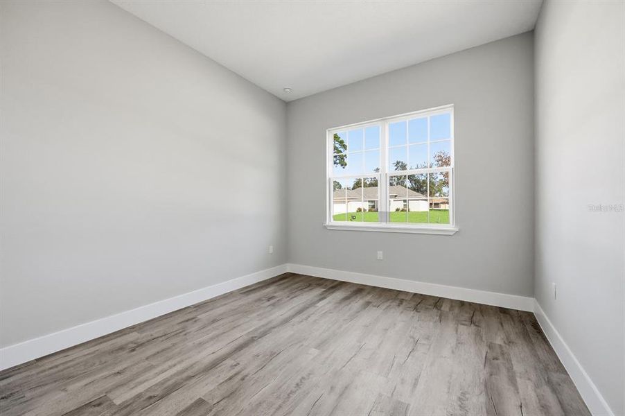Spacious, unfurnished interior of a new home in , Ocala (Image 31).