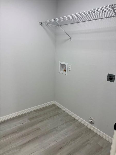 Spacious, unfurnished interior of a new home in , Ocala (Image 15).