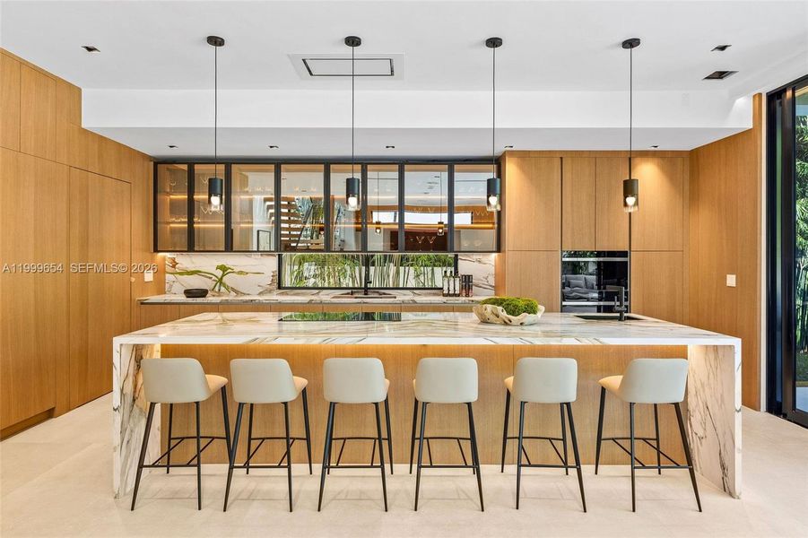 Community amenities in , Miami Beach (Image 39). Community amenities in , Miami Beach (Image 39).