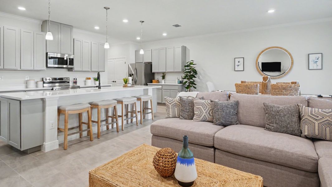 Representative furnished interior of a home built from the Drexel by Maronda Homes in Labelle, Labelle (Image 10).