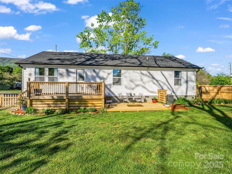 Image 36 of a home in .