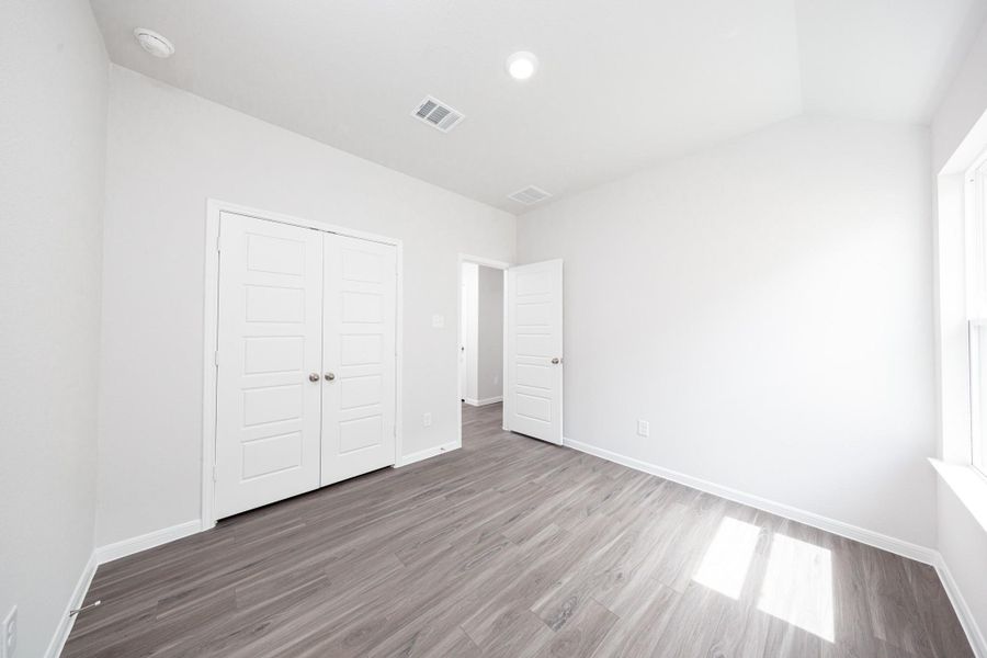 Image 19 of a home in Granger Pines.