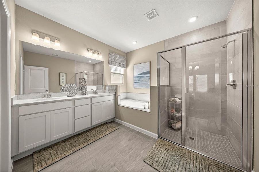 Furnished interior view inside a new home in Trailhead Landing, Alachua (Image 18).