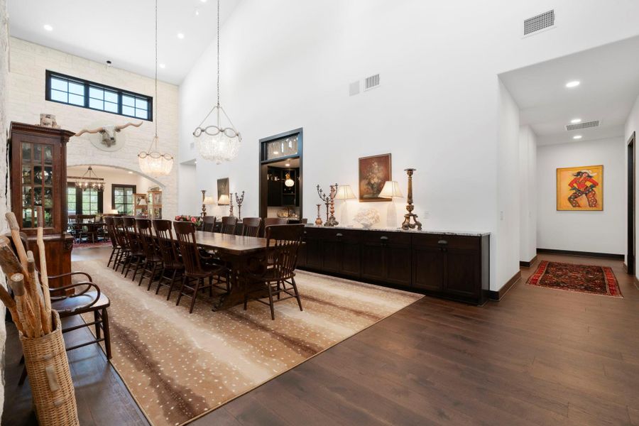 Image 33 of a home in . Image 33 of a home in .