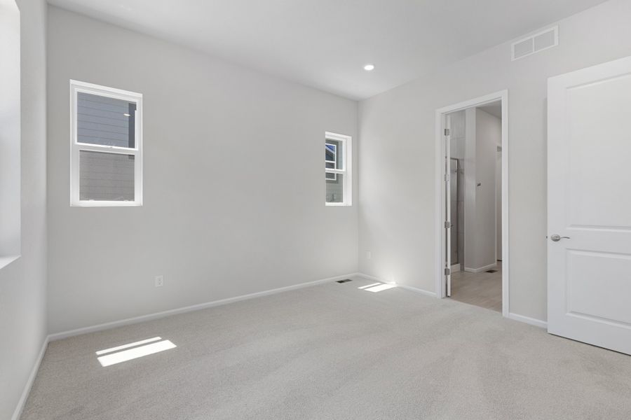 Spacious, unfurnished interior of a new home in The Manors Collection at Golden Overlook, Golden (Image 14).
