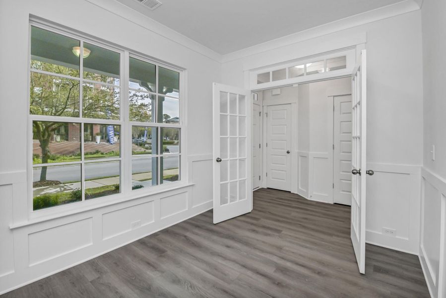 Spacious, unfurnished interior of a new home in Lake Carolina Townhomes, Columbia (Image 20).