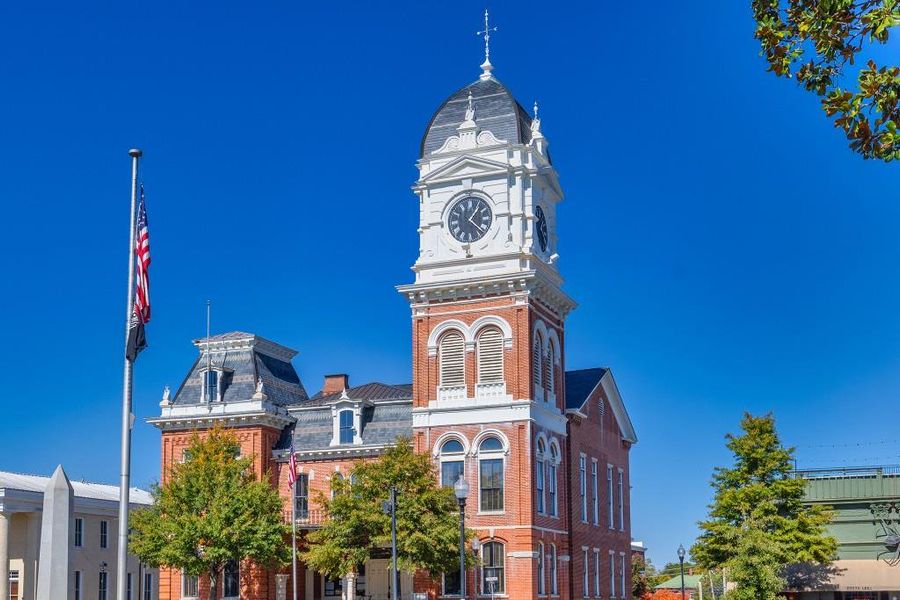 Image 45 of a home in Pinegate. Image 45 of a home in Pinegate.