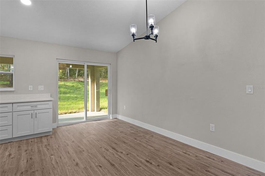 Spacious, unfurnished interior of a new home in , Citrus Springs (Image 18).