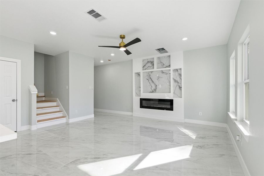 Spacious, unfurnished interior of a new home in , Cleveland (Image 13).