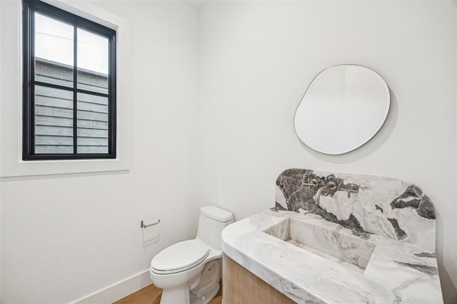 Furnished interior view inside a new home in , Dallas (Image 17).