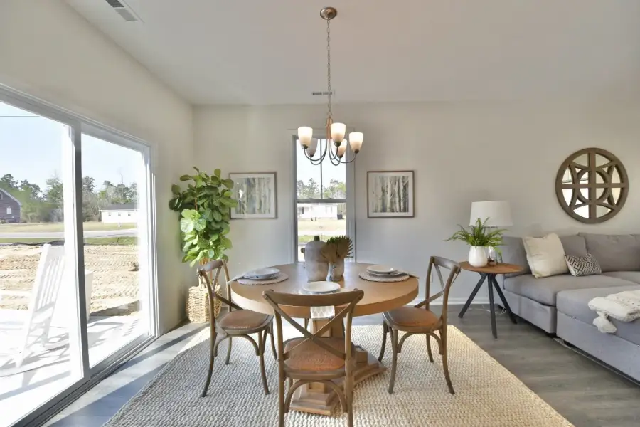 Furnished interior view inside a new home in Bristol Bay, Lake Waccamaw (Image 5).