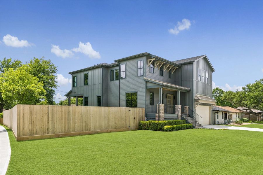 Exterior details and patio area of a home in , Houston (Image 29). Exterior details and patio area of a home in , Houston (Image 29).