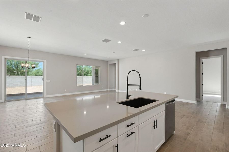 15-web-or-mls-Desert-15 15-web-or-mls-Desert-15