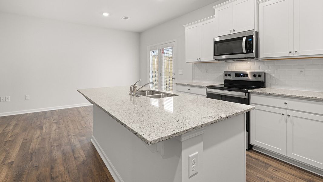 Furnished interior view inside a new home in Mountain Park, Dahlonega (Image 6).
