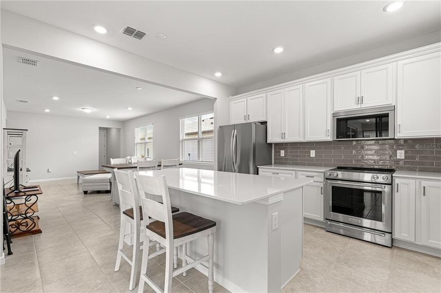 Furnished interior view inside a new home in , Ocala (Image 34).