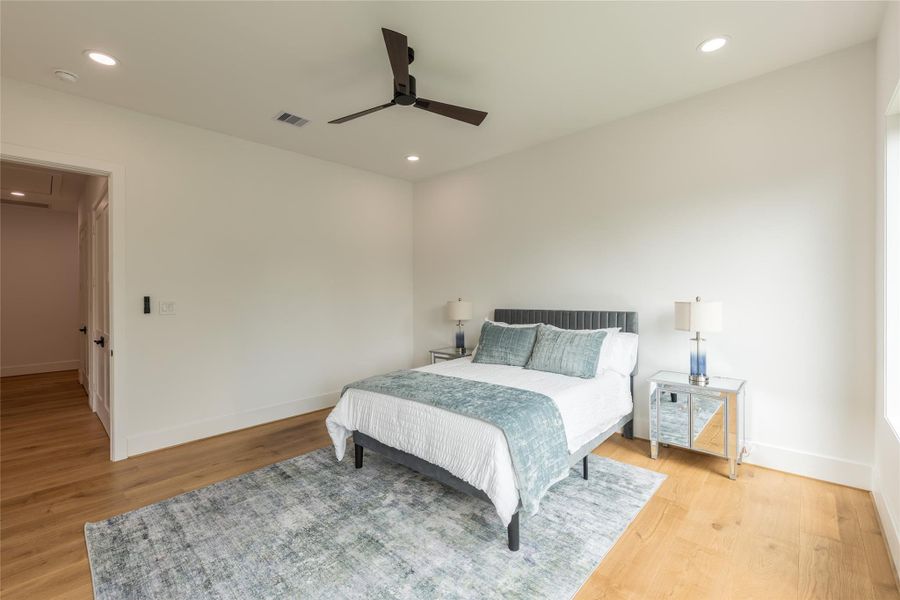 Furnished interior view inside a new home in , Houston (Image 41).