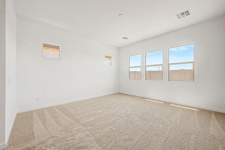 Spacious, unfurnished interior of a new home in Landmarke, San Tan Valley (Image 12). Spacious, unfurnished interior of a new home in Landmarke, San Tan Valley (Image 12).