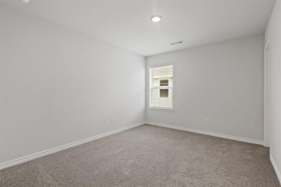 Spacious, unfurnished interior of a new home in Retreat at Fossil Creek, Fort Worth (Image 7). Spacious, unfurnished interior of a new home in Retreat at Fossil Creek, Fort Worth (Image 7).