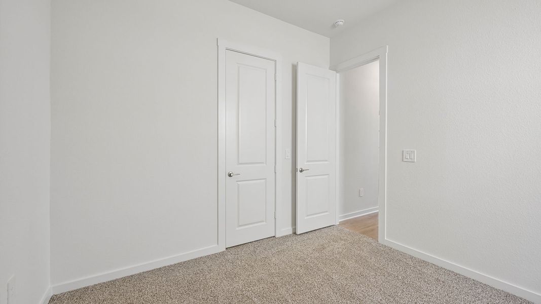 Spacious, unfurnished interior of a new home in The Enclave at Bar W Ranch, Leander (Image 32). Spacious, unfurnished interior of a new home in The Enclave at Bar W Ranch, Leander (Image 32).