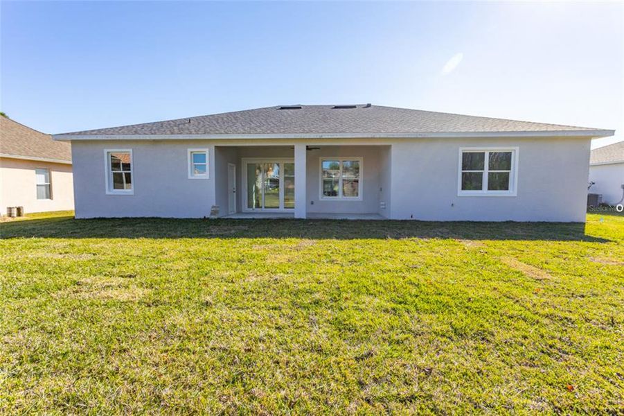 Exterior details and patio area of a home in , Palm Coast (Image 25).
