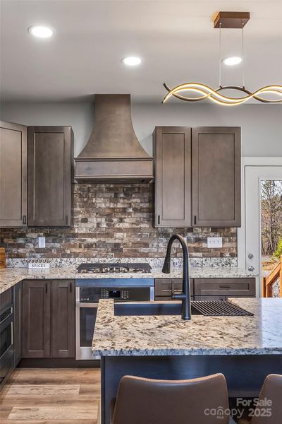 Furnished interior view inside a new home in , Nebo (Image 22).