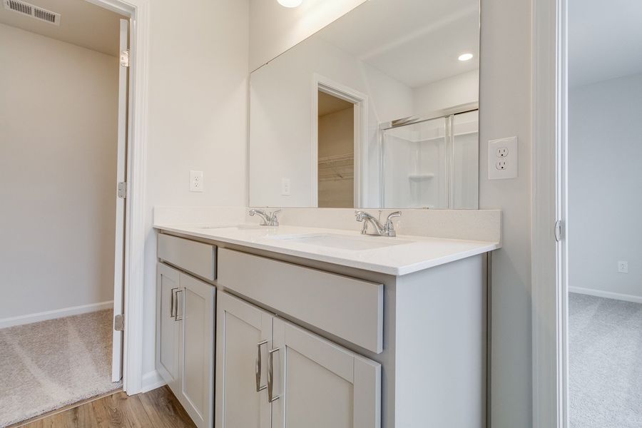 Furnished interior view inside a new home in Astoria, Columbia (Image 11).