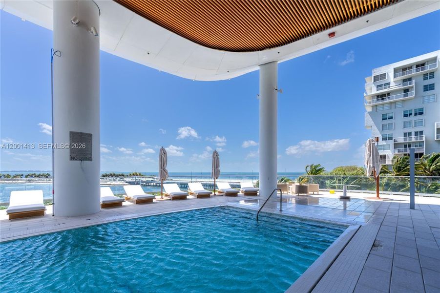 Bayfront pool Bayfront pool