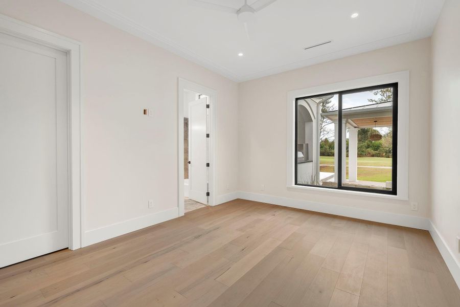 Spacious, unfurnished interior of a new home in , Bryan (Image 22).