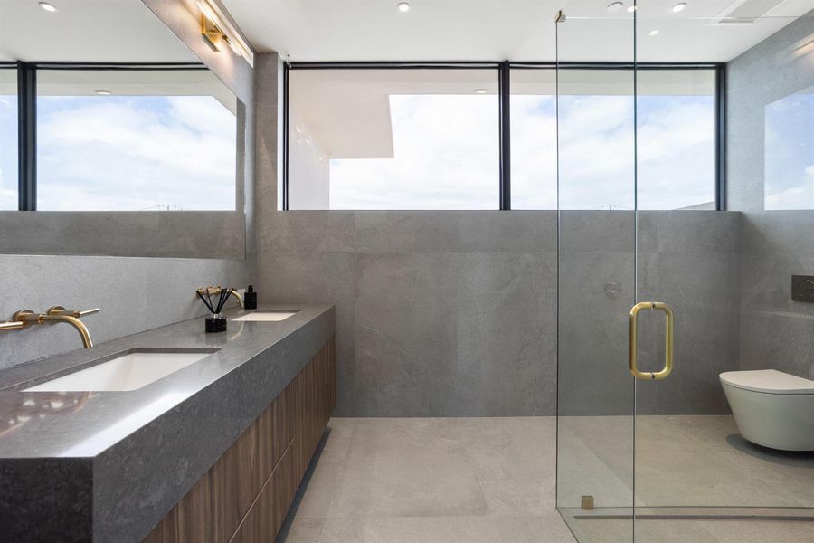 Bathroom #3