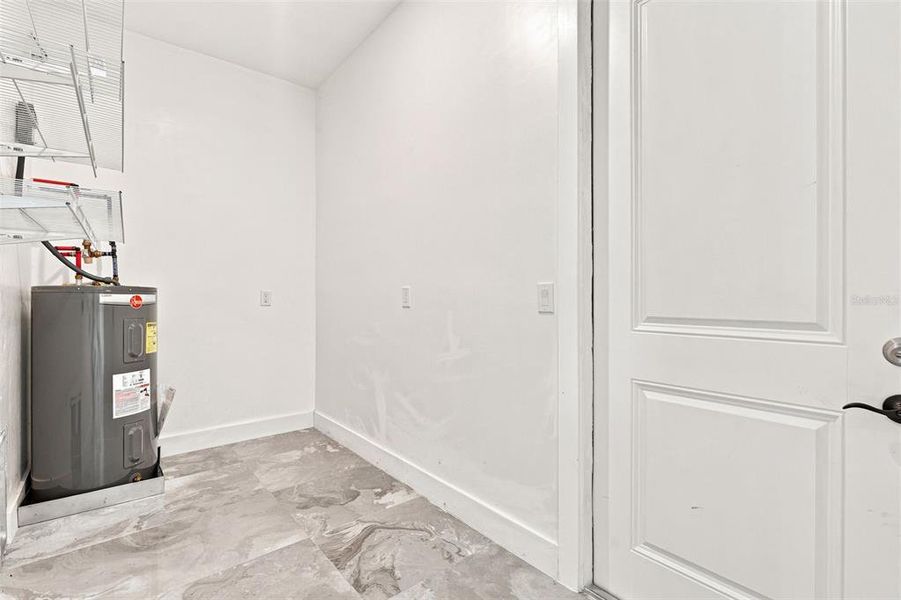 Spacious, unfurnished interior of a new home in , Naples (Image 53). Spacious, unfurnished interior of a new home in , Naples (Image 53).
