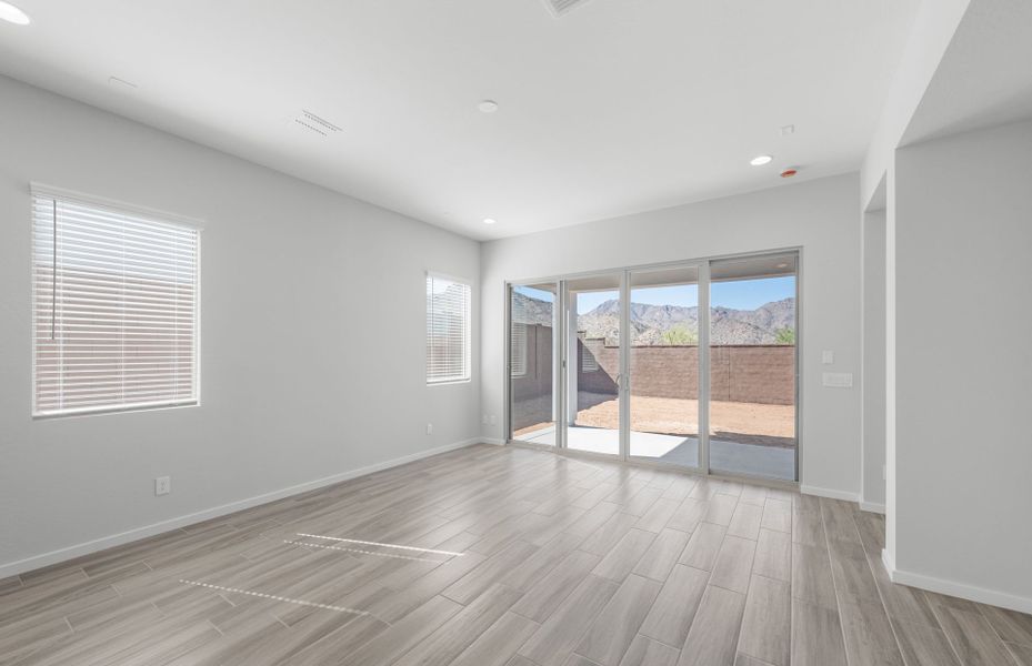 Spacious, unfurnished interior of a new home in Regent Hills - Meadow Series, Buckeye (Image 17).