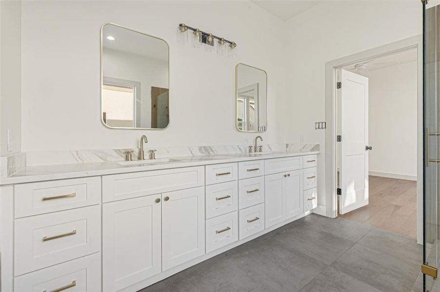 Furnished interior view inside a new home in , Houston (Image 7). Furnished interior view inside a new home in , Houston (Image 7).