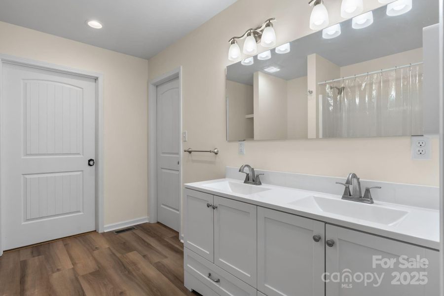 Furnished interior view inside a new home in , Granite Falls (Image 7).