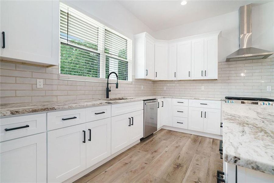 Furnished interior view inside a new home in , Conyers (Image 7). Furnished interior view inside a new home in , Conyers (Image 7).