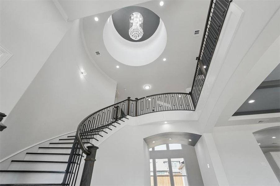 Image 37 of a home in .