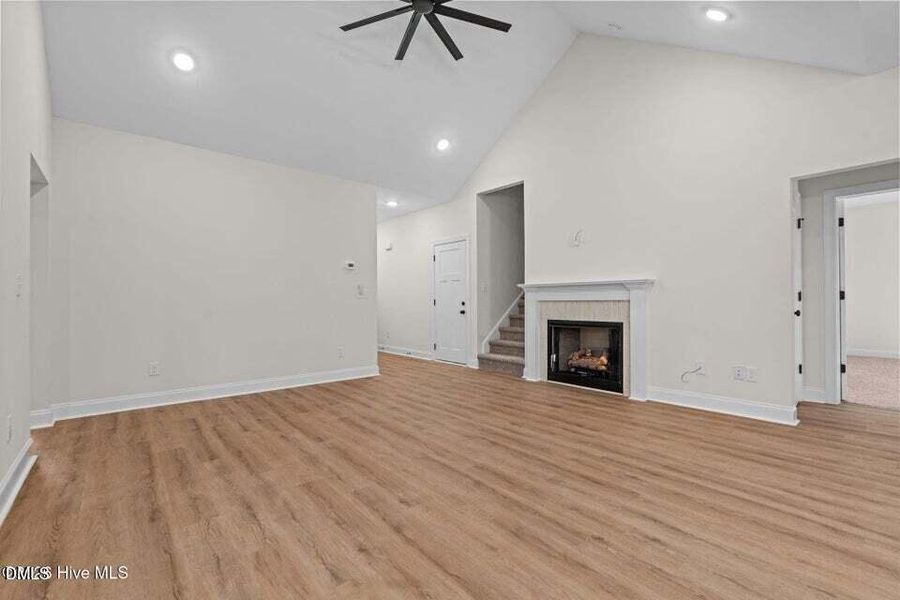 REPRESENTATION PHOTO